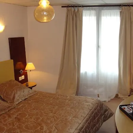 Monnier 2* Aulnay-sous-Bois